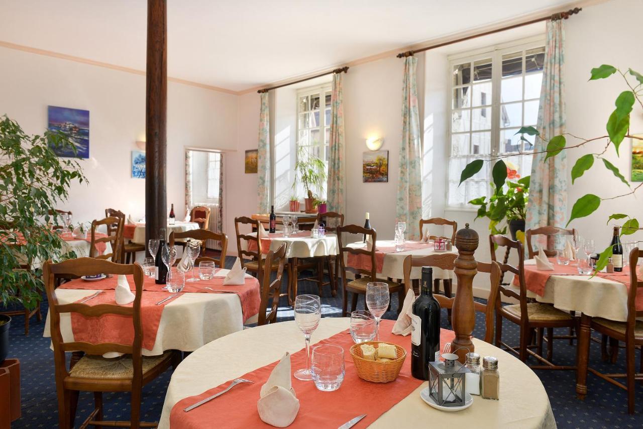 Le Sauvage Hotel Château-Renard Kültér fotó