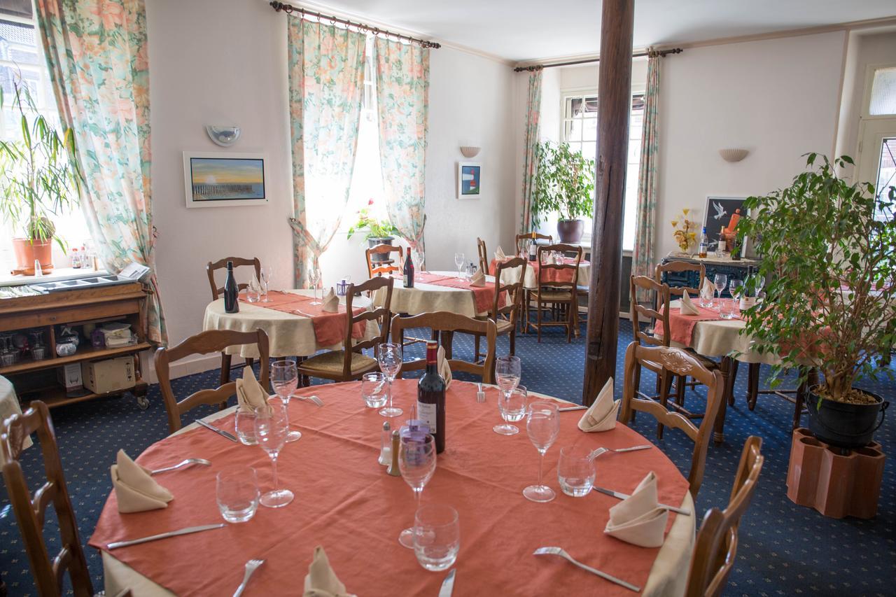 Le Sauvage Hotel Château-Renard Kültér fotó