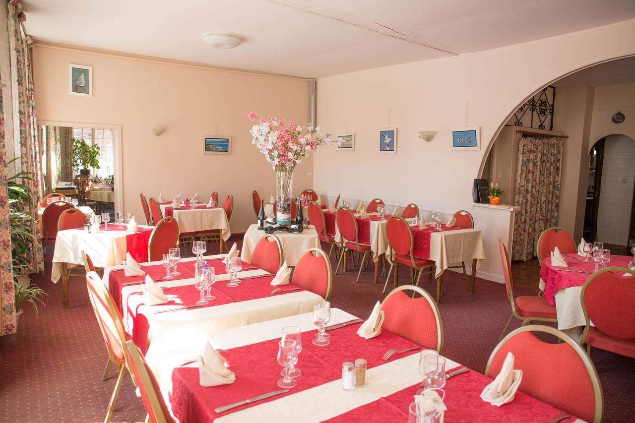 Le Sauvage Hotel Château-Renard Kültér fotó