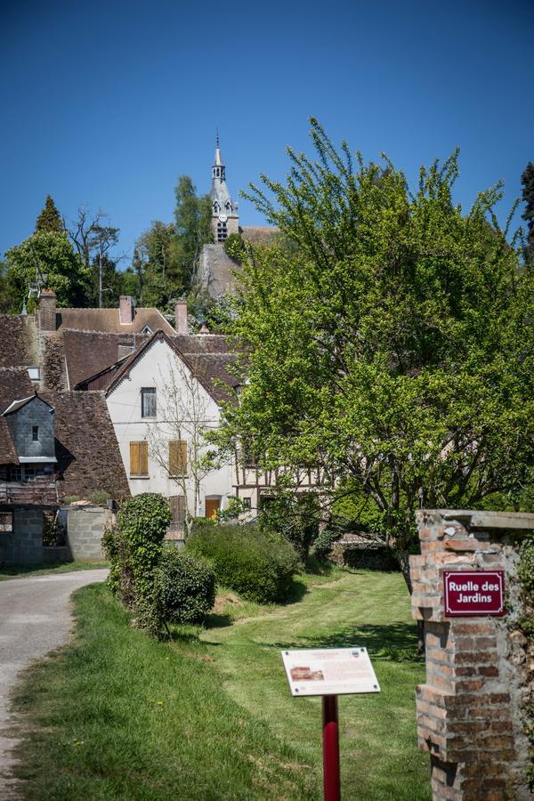 Le Sauvage Hotel Château-Renard Kültér fotó